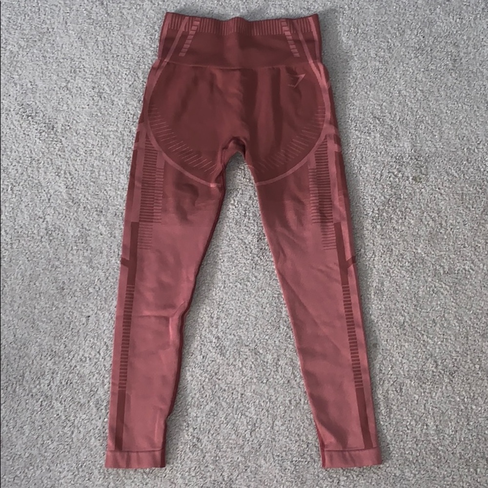 Gymshark geo seamless LIMITED EDITION pink mauve size small